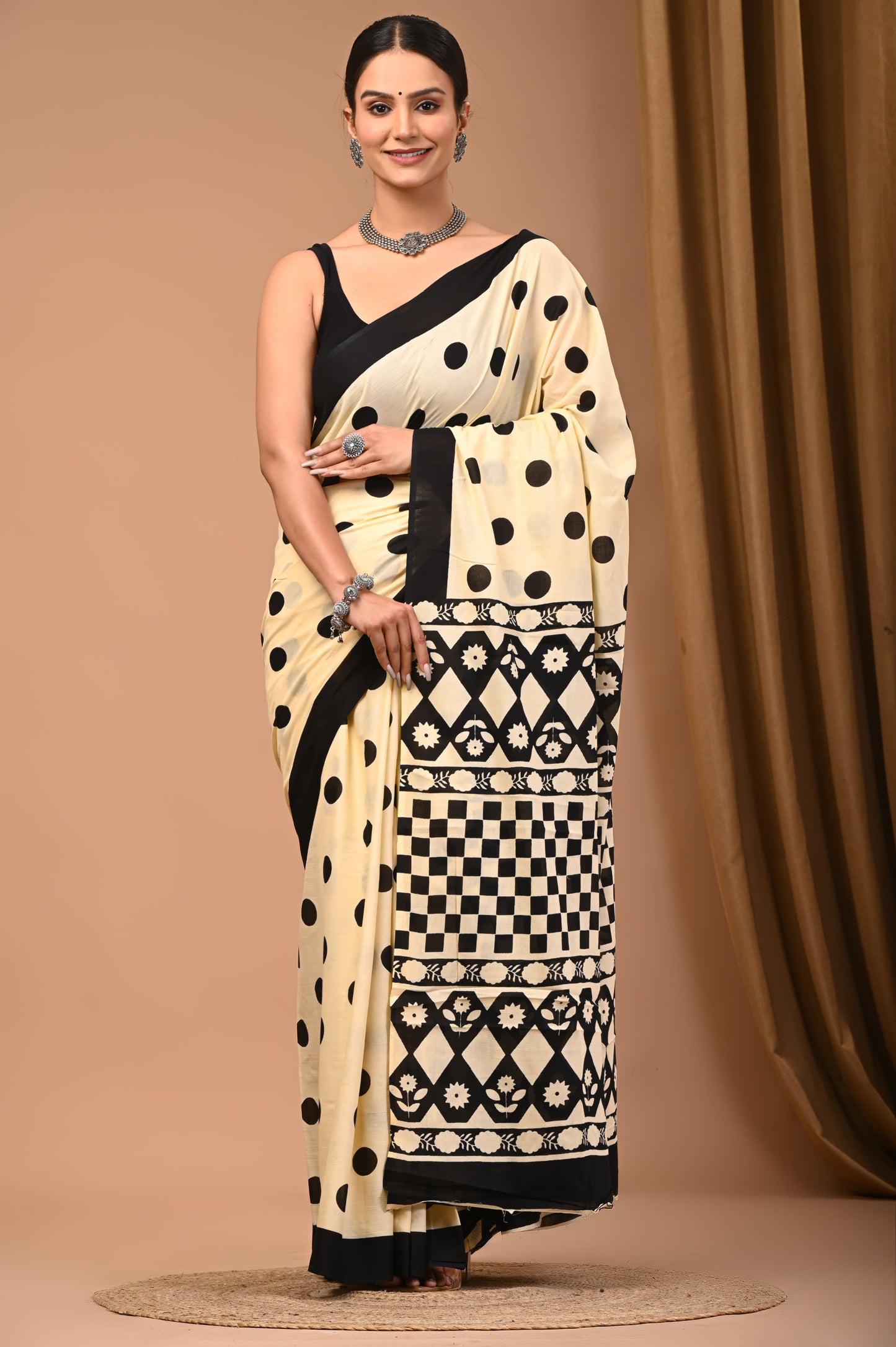 Mul mul cotton screen saree with blouse